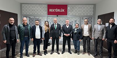 İSTE Genel Sekreteri Yılmaz Balaman İskenderun Gazeteciler Cemiyeti’ni Ağırladı